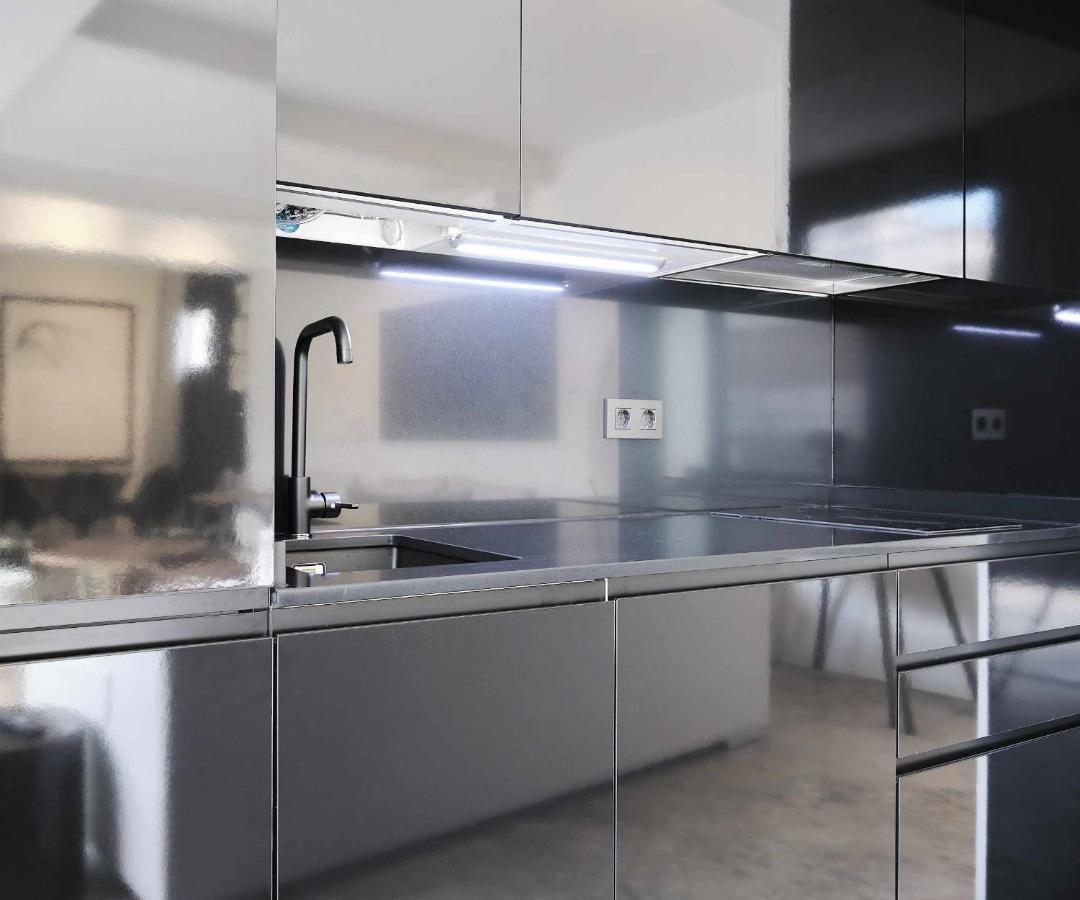 Maestranza Modern Apartment Seville Ngoại thất bức ảnh